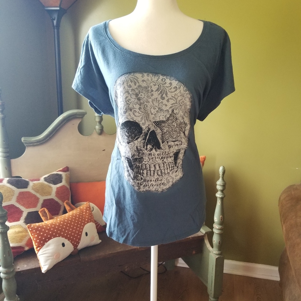 Lane Bryant skull tee